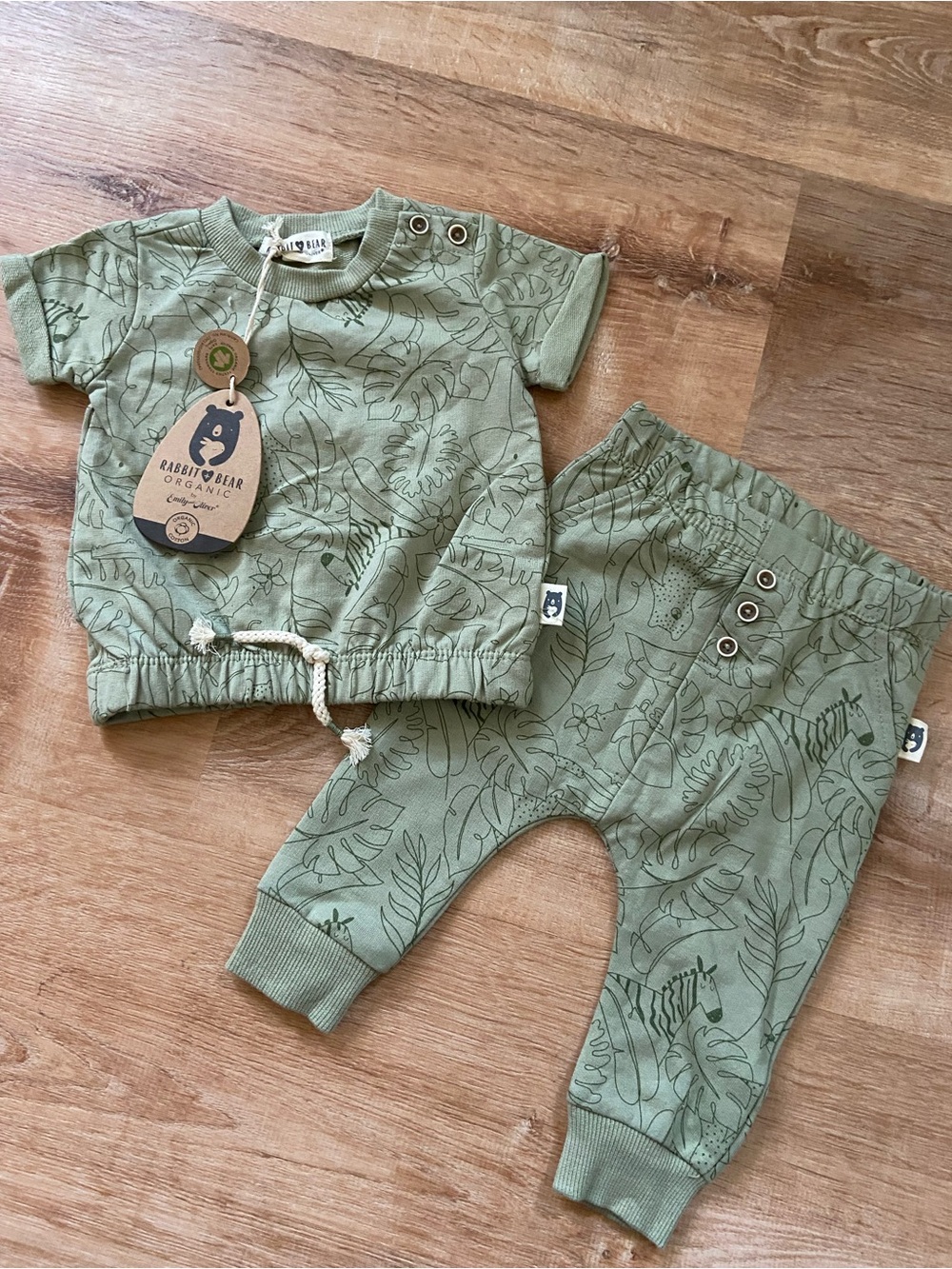 Rabbit & Bear Organic Sage Green Kids Matching Set
